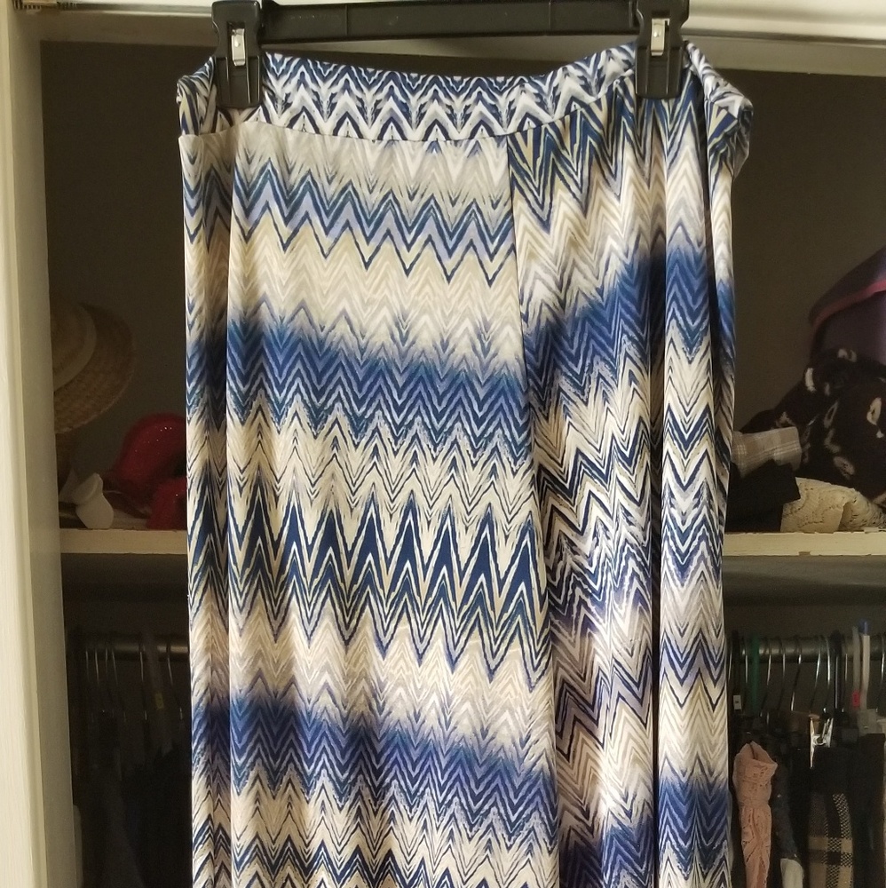 Wide leg boho pants. Cream, navy, and light blue.